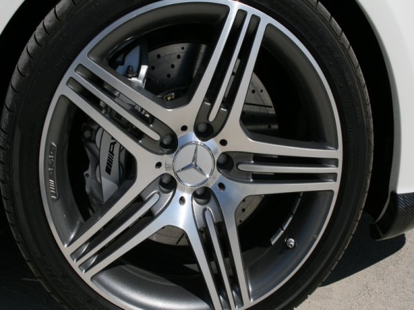 "ОЧАРОВАНИЕ БЕЗ КРАЙ" - ексклузивното роудшоу Mercedes-Benz Star Experience